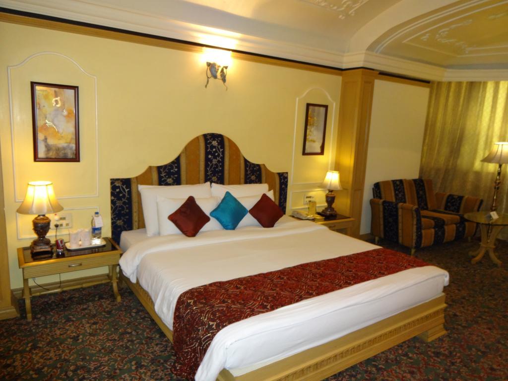 Rāipur Hotel Babylon International מראה חיצוני תמונה