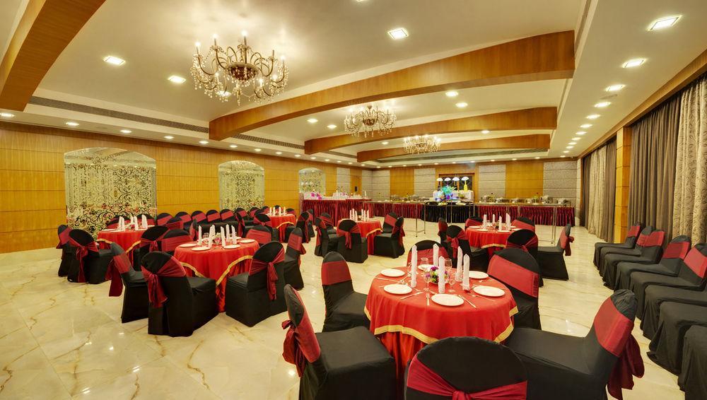 Rāipur Hotel Babylon International מראה חיצוני תמונה