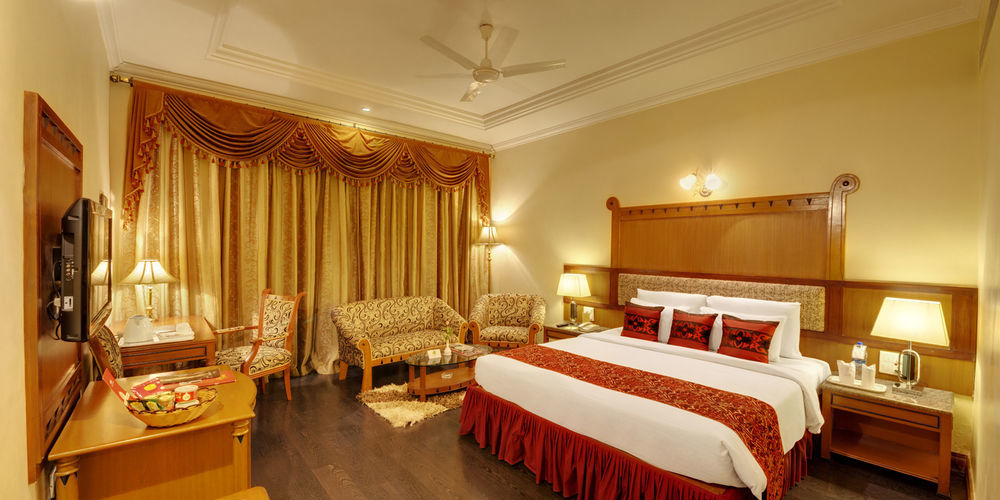 Rāipur Hotel Babylon International מראה חיצוני תמונה